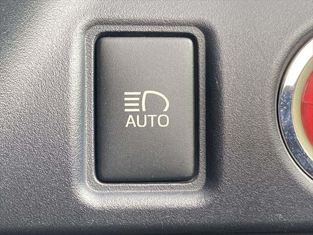 エスクァイア Ｇｉ　ＬＥＤヘッドライト　ＬＥＤフォグ　オートマチックハイビーム　両側電動スライドドア　シートヒーター　クルーズコントロール　ＳＤナビ　Ｂｌｕｅｔｏｏｔｈフルセグ　Ｂカメラ　ＥＴＣ　１１インチ後席モニター（31枚目）