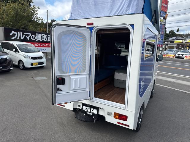 ハイゼットトラック 　４ＷＤ／キャンピングカー／Ｓｔａｇｅ２１：リゾートデュオバンビーノ／ポップアップルーフ／ソーラーパネル／インバーター／シンク／サブバッテリー／バックカメラ／ワンオーナー／リアモニター／走行１万ｋｍ台／（26枚目）