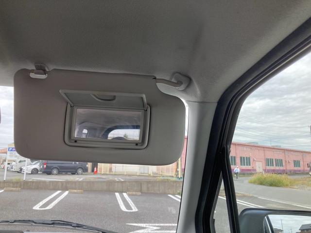 ワゴンR スティングレーT ユーザー様買取車 ターボ車 HIDライト オートエアコン マット エアバック スペアタイヤ パワステ フォグランプ(11枚目)