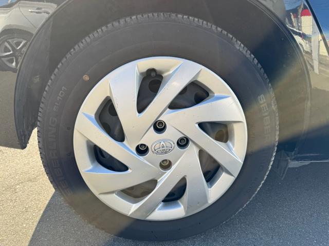 アクア 純正ナビ/バックガイドモニター/地デジ/Bluetooth接続/キーレスキー/ETC/電動格納ミラー/Hライトレベライザー/禁煙/検8年4月/ABS/内外装クリーニング済/取説/保証書/整備点検記録簿(25枚目)