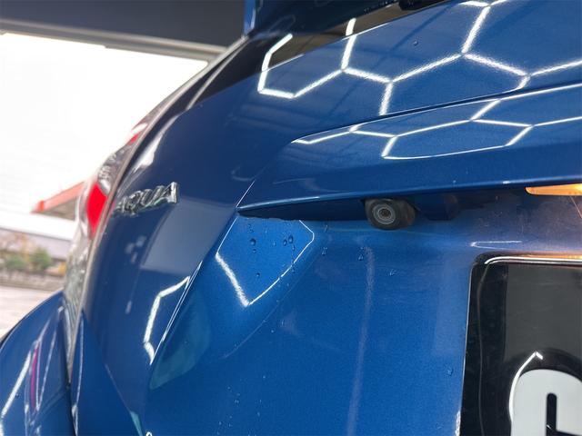 アクア Ｓ　車検９年２月／禁煙車／ワンオーナー／格納ミラー／スマートキー／プッシュスタート／ＢＬＵＥＴＯＯＴＨ／ＳＤナビ／バックカメラ／ＬＥＤヘッド／オートライト／ステアリングＳＷ／取説／記録簿／スペアキー／買取（29枚目）