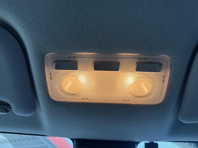 アクア Ｓ　車検９年２月／禁煙車／ワンオーナー／格納ミラー／スマートキー／プッシュスタート／ＢＬＵＥＴＯＯＴＨ／ＳＤナビ／バックカメラ／ＬＥＤヘッド／オートライト／ステアリングＳＷ／取説／記録簿／スペアキー／買取（41枚目）