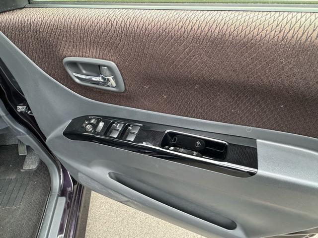 ルークス ハイウェイスター　アイドリングストップ　車検２年点検整備付／走行１万キロ台／ナビ／地デジ／バックカメラ／ＥＴＣ／プッシュスタート／スマートキー／アイドリングＳ／パワースライドドア／Ａストップ／ＨＩＤ／純正１４インチＡＷ／禁煙／買取／記録簿（9枚目）