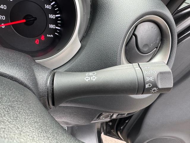 ジューク １５ＲＸ　車検９年３月／純正１７ＡＷ（ブラックペイント）／タイヤ新品ＢＳ／純正ナビ／バックカメラ／ＥＴＣ／オートエアコン／パワステ／ＡＢＳ／パワーウインド／プライバシーガラス／ドアバイザー／買取車／禁煙車（13枚目）