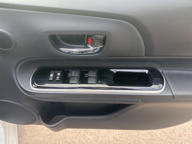 アクア Ｇ　後期型／ワンオーナー／車検８年１０月／禁煙／純正ＳＤナビ／フルセグ／Ｂモニター／ＤＶＤ再生可／ビルトインＥＴＣ／スマートキー／Ｐスタート／Ｃソナー／クルーズコントロール／フォグランプ／整備点検記録簿（33枚目）