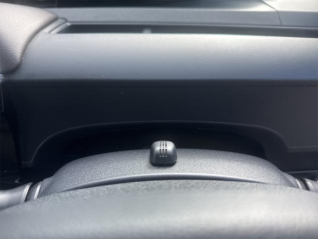 アクア Ｇ　後期型／ワンオーナー／車検８年１０月／禁煙／純正ＳＤナビ／フルセグ／Ｂモニター／ＤＶＤ再生可／ビルトインＥＴＣ／スマートキー／Ｐスタート／Ｃソナー／クルーズコントロール／フォグランプ／整備点検記録簿（42枚目）