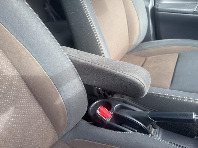 アクア Ｇ　後期型／ワンオーナー／車検８年１０月／禁煙／純正ＳＤナビ／フルセグ／Ｂモニター／ＤＶＤ再生可／ビルトインＥＴＣ／スマートキー／Ｐスタート／Ｃソナー／クルーズコントロール／フォグランプ／整備点検記録簿（48枚目）