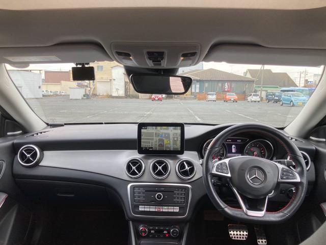 CLAクラス シューティングブレーク CLA180 シューティングブレーク AMGスタイル 車検2年点検整備付/AMGプレミアムPKG/レーダーセーフティPKG/パノラミックスライディングR/AppleCarPlay/禁煙/純正ナビ/Bカメラ/ETC/ハーフレザー/前席Pシート/Sヒーター(6枚目)