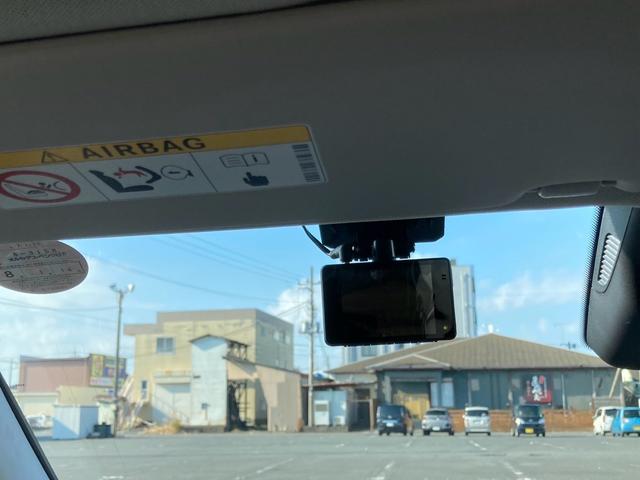 CLAクラス シューティングブレーク CLA180 シューティングブレーク AMGスタイル 車検2年点検整備付/AMGプレミアムPKG/レーダーセーフティPKG/パノラミックスライディングR/AppleCarPlay/禁煙/純正ナビ/Bカメラ/ETC/ハーフレザー/前席Pシート/Sヒーター(23枚目)