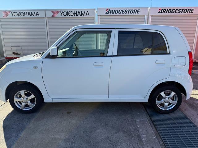 ピノ Ｓ　ユーザー買取車／ＣＤデッキ／パワーウィンド／エアコン／キーレスキー／パワーステアリング／ＡＢＳ／電動格納ドアミラー／ヘッドライトレベライザー／運転席エアバック／助手席エアバッグ（24枚目）