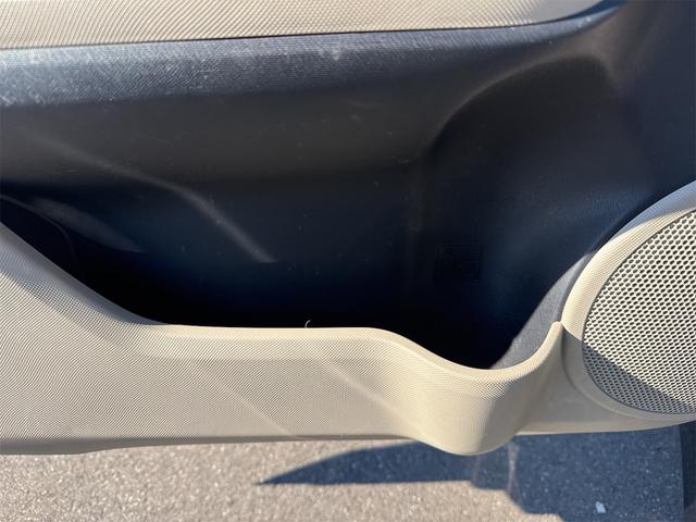 アクア Ｇ　車検２年点検整備付／純正ナビ／ＢＴ接続／フルセグＴＶ／Ｂカメラ／ドラレコ内臓デジタルインナーミラー／ＬＥＤヘッド／ＥＴＣ／ＵＳＢ／Ｐスタート／スマートキー２ケ／純正１５インチＡＷ／保証書／取説／買取（49枚目）