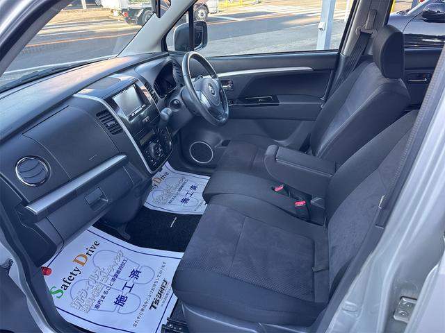 ワゴンR リミテッドII 車検9年8月/ワンオーナー/禁煙車/プッシュスタート/スマートキー2ケ/内外クリーニング済/純正14AW(タイヤ4本新品)/ETC/ドラレコ前後/シートヒーター/ナビ/フルセグ/Bカメラ/CD/DVD(3枚目)