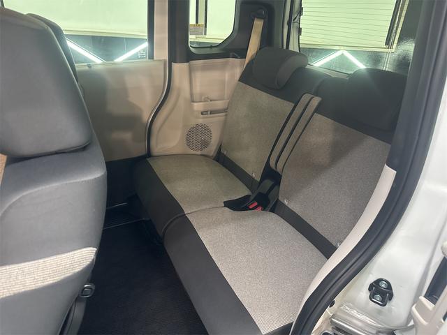 Ｎ－ＢＯＸ ベースグレード　車検２年点検整備付／走行１２００キロ／スマートキー／アイドリングストップ／ｌＬＥＤヘッドライト／オートマチックハイビーム／シートヒーター／クリアランスソナー／ＵＳＢ／リアシェード／ドライブレコーダー（4枚目）