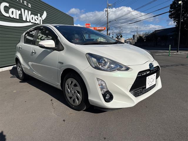 アクア Ｓスタイルブラック　走行３万キロ台／車検２年点検整備付／純正９インチＴーコネクトナビ／フルセグＴＶ／ＢＴ接続／トヨタセーフティセンス／プリクラッシュセーフティ／プッシュスタート／スマートキー／ドラレコ／保証書／取扱説明書（6枚目）