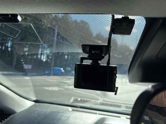 アクア Ｓスタイルブラック　走行３万キロ台／車検２年点検整備付／純正９インチＴーコネクトナビ／フルセグＴＶ／ＢＴ接続／トヨタセーフティセンス／プリクラッシュセーフティ／プッシュスタート／スマートキー／ドラレコ／保証書／取扱説明書（41枚目）