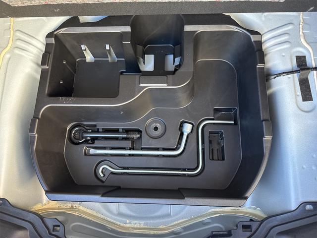 アクア Ｓスタイルブラック　走行３万キロ台／車検２年点検整備付／純正９インチＴーコネクトナビ／フルセグＴＶ／ＢＴ接続／トヨタセーフティセンス／プリクラッシュセーフティ／プッシュスタート／スマートキー／ドラレコ／保証書／取扱説明書（47枚目）