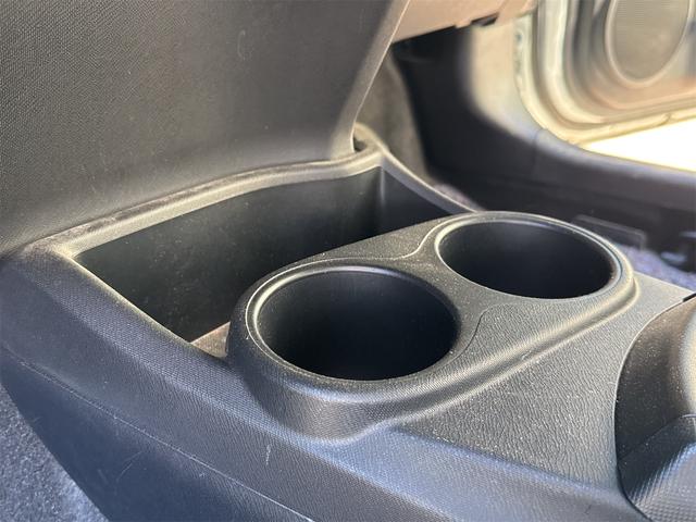 アクア Ｓスタイルブラック　走行３万キロ台／車検２年点検整備付／純正９インチＴーコネクトナビ／フルセグＴＶ／ＢＴ接続／トヨタセーフティセンス／プリクラッシュセーフティ／プッシュスタート／スマートキー／ドラレコ／保証書／取扱説明書（53枚目）