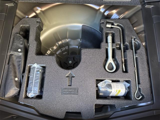 ノート X 車検2年点検整備付/走行距離4000K台/エマージェンシーブレーキ/コーナーセンサー/Aストップ/プッシュスタート/インテリキー/LDW/保証書/取扱説明書/禁煙/買取/ワンオーナー/クリーニング済(44枚目)