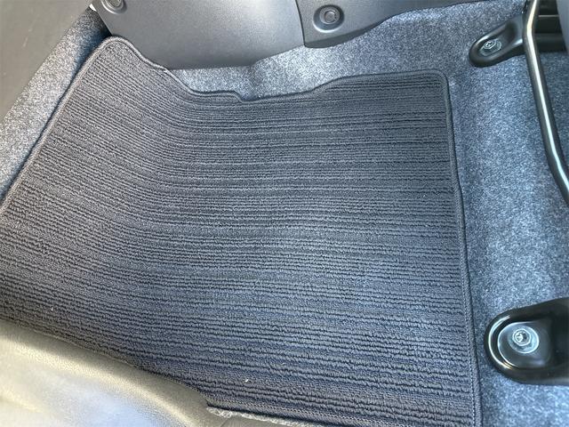 ノート X 車検2年点検整備付/走行距離4000K台/エマージェンシーブレーキ/コーナーセンサー/Aストップ/プッシュスタート/インテリキー/LDW/保証書/取扱説明書/禁煙/買取/ワンオーナー/クリーニング済(50枚目)