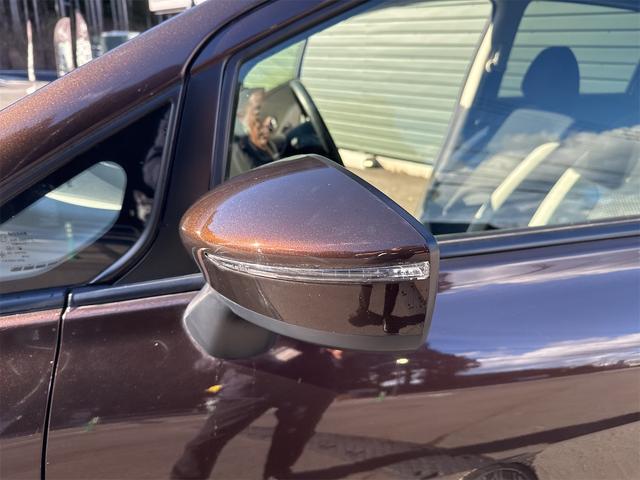 ノート X 車検2年点検整備付/走行距離4000K台/エマージェンシーブレーキ/コーナーセンサー/Aストップ/プッシュスタート/インテリキー/LDW/保証書/取扱説明書/禁煙/買取/ワンオーナー/クリーニング済(51枚目)