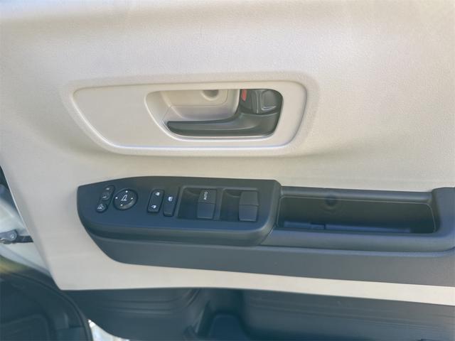 Ｎ－ＢＯＸ ベースグレード　車検９年１０月／走行距離７，０００Ｋｍ台／ホンダセンシング／パワースライドドア／電動パーキングブレーキ／オートホールド／プッシュスタート／スマートキー／リアシェード／新車保証書／取扱説明書／禁煙車（29枚目）