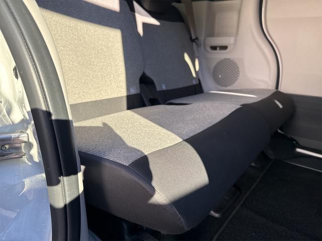 Ｎ－ＢＯＸ ベースグレード　車検９年１０月／走行距離７，０００Ｋｍ台／ホンダセンシング／パワースライドドア／電動パーキングブレーキ／オートホールド／プッシュスタート／スマートキー／リアシェード／新車保証書／取扱説明書／禁煙車（42枚目）
