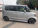 N-BOXカスタム G・Lターボホンダセンシング 車検8年11月/走行2万キロ台/ターボ車/禁煙/純正15AW/クリーニング済/純正ナビ/フルセグ/BT接続/Bカメラ/ホンダセンシング/ビルトインETC/ドラレコ/両側パワスラ/ハーフレザー/買取車 中古車画像_4