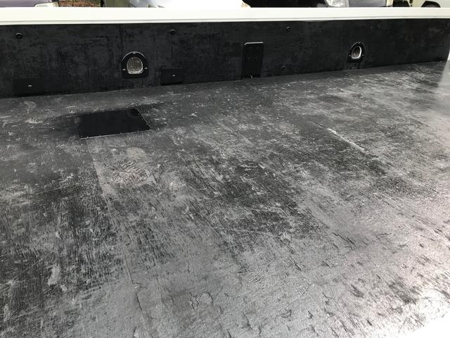 エルフトラック 　ロングボディ　マニュアル５速　エアコン　パワステ　パワーウィンドウ　積載量　２０００ＫＧ　Ｎｏｘ．ＰＭ適合（22枚目）