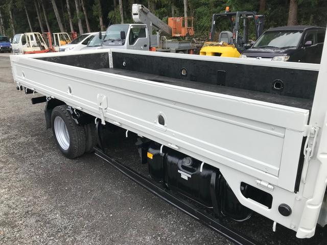 エルフトラック 　ロングボディ　マニュアル５速　エアコン　パワステ　パワーウィンドウ　積載量　２０００ＫＧ　Ｎｏｘ．ＰＭ適合（27枚目）