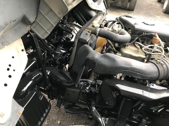 エルフトラック 　ロングボディ　マニュアル５速　エアコン　パワステ　パワーウィンドウ　積載量　２０００ＫＧ　Ｎｏｘ．ＰＭ適合（41枚目）