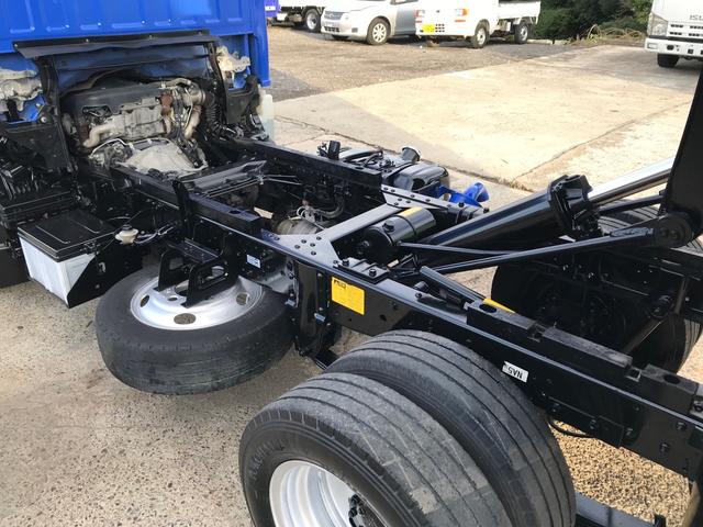 タイタントラック 　ダンプ　マニュアル５速　エアコン　パワステ　パワーウィンドウ　積載量　２０００ＫＧ　Ｎｏｘ．ＰＭ適合（57枚目）