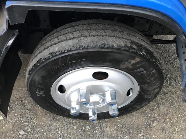 エルフトラック ダンプ マニュアル6速 エアコン パワステ パワーウィンドウ 積載量 3000KG Nox.PM適合(26枚目)