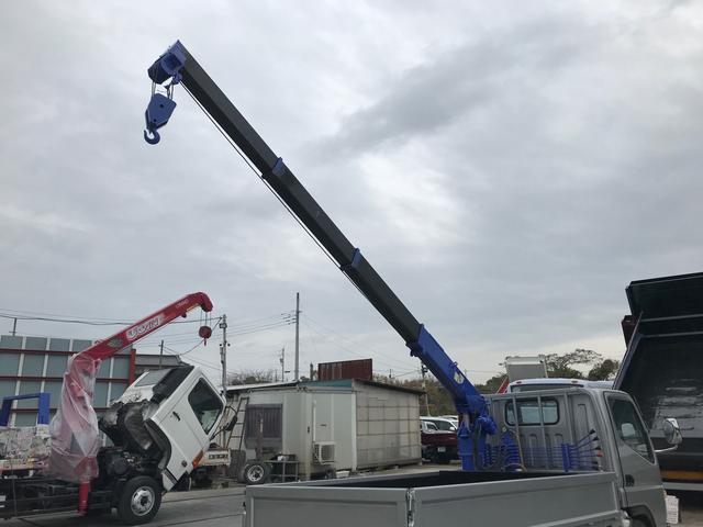 キャンター  横置きクレーン 4段 マニュアル5速 エアコン パワステ パワーウィンドウ 積載量 2000KG Nox.PM適合(61枚目)