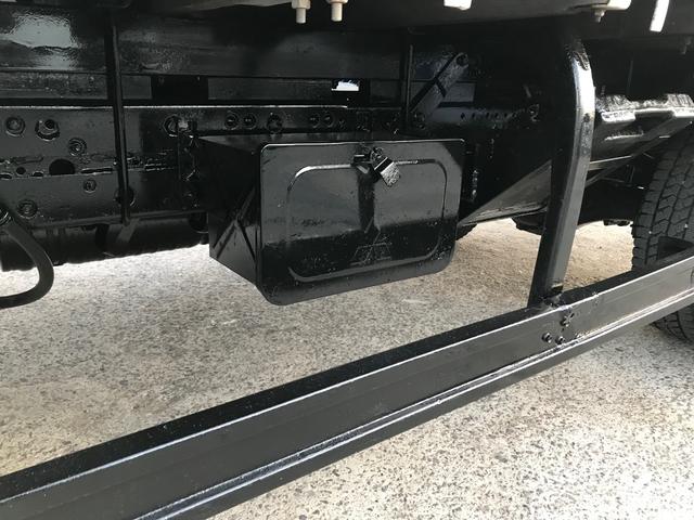 キャンター ユニッククレーン 4段 2.6t フックイン マニュアル5速 エアコン パワステ パワーウィンドウ 積載量 2000KG Nox.PM適合(19枚目)