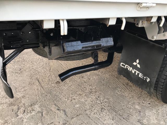 キャンター ユニッククレーン 4段 2.6t フックイン マニュアル5速 エアコン パワステ パワーウィンドウ 積載量 2000KG Nox.PM適合(27枚目)