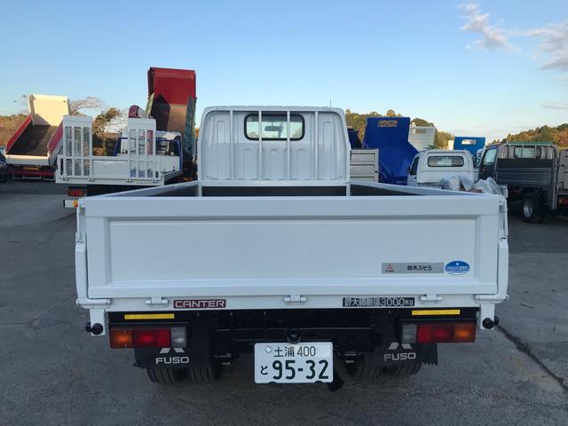 キャンター マニュアル5速 エアコン パワステ パワーウィンドウ 積載量 3000KG Nox.PM適合(15枚目)