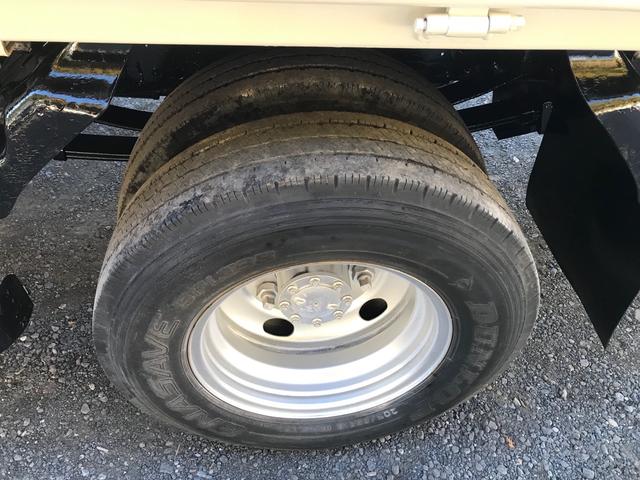 エルフトラック タダノクレーン 3段 フックイン マニュアル5速 エアコン パワステ パワーウィンドウ 積載量 2000KG Nox.PM適合(17枚目)