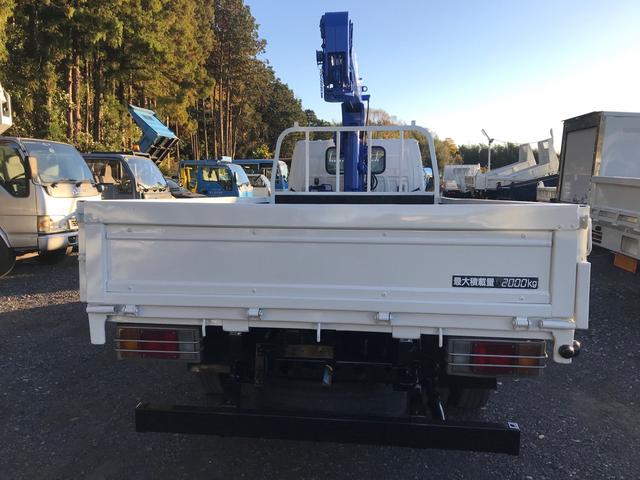 エルフトラック タダノクレーン 3段 フックイン マニュアル5速 エアコン パワステ パワーウィンドウ 積載量 2000KG Nox.PM適合(20枚目)
