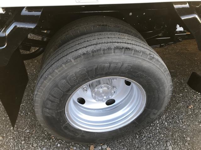 エルフトラック タダノクレーン 3段 フックイン マニュアル5速 エアコン パワステ パワーウィンドウ 積載量 2000KG Nox.PM適合(24枚目)