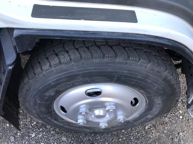 エルフトラック タダノクレーン 3段 フックイン マニュアル5速 エアコン パワステ パワーウィンドウ 積載量 2000KG Nox.PM適合(37枚目)