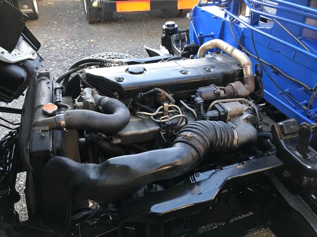 エルフトラック タダノクレーン 3段 フックイン マニュアル5速 エアコン パワステ パワーウィンドウ 積載量 2000KG Nox.PM適合(47枚目)