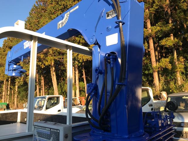 エルフトラック タダノクレーン 3段 フックイン マニュアル5速 エアコン パワステ パワーウィンドウ 積載量 2000KG Nox.PM適合(56枚目)