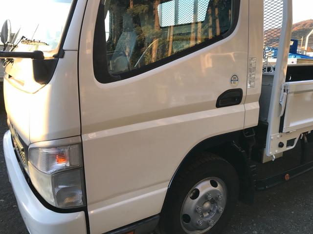 キャンター 　ロングワイド　マニュアル５速　エアコン　パワステ　パワーウィンドウ　積載量　３０００ＫＧ　Ｎｏｘ．ＰＭ適合（4枚目）