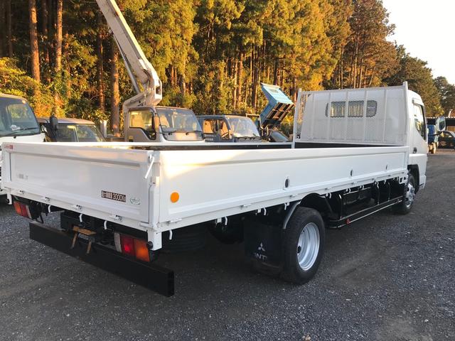 キャンター 　ロングワイド　マニュアル５速　エアコン　パワステ　パワーウィンドウ　積載量　３０００ＫＧ　Ｎｏｘ．ＰＭ適合（17枚目）