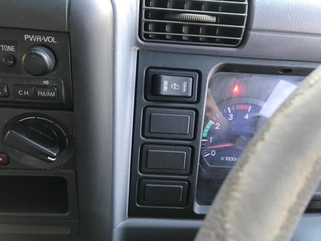 キャンター 　ロングワイド　マニュアル５速　エアコン　パワステ　パワーウィンドウ　積載量　３０００ＫＧ　Ｎｏｘ．ＰＭ適合（32枚目）