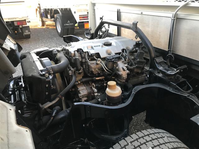 キャンター 　ロングワイド　マニュアル５速　エアコン　パワステ　パワーウィンドウ　積載量　３０００ＫＧ　Ｎｏｘ．ＰＭ適合（43枚目）