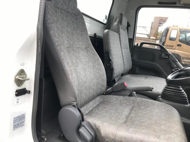 エルフトラック 　ハイジャッキ　ユニッククレーン　Ｖ２６０　３段　２．６３ｔ　エアコン　パワステ　荷台鉄板　積載量　３０００ＫＧ　Ｎｏｘ．ＰＭ適合（38枚目）