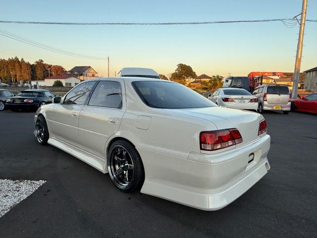 クレスタ エクシードＧ　社外ストレートマフラー／純正触媒／車高調／純正サンル－フ／インタークーラー／Ｃｌｅａｖｅホイール／エンジン載せ換え（ＶＶＴ－Ｉターボエンジン）（5枚目）