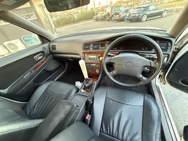 クレスタ エクシードＧ　社外ストレートマフラー／純正触媒／車高調／純正サンル－フ／インタークーラー／Ｃｌｅａｖｅホイール／エンジン載せ換え（ＶＶＴ－Ｉターボエンジン）（12枚目）