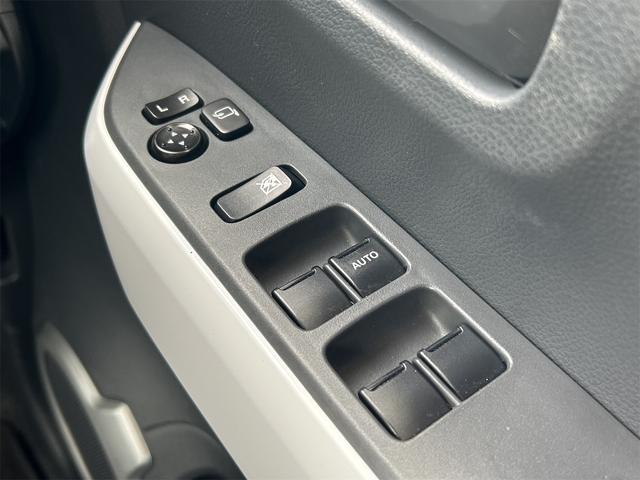 ハスラー X バックカメラ ナビ TV レーンアシスト 衝突被害軽減システム オートライト HID スマートキー アイドリングストップ 電動格納ミラー シートヒーター ベンチシート CVT 盗難防止システム ABS(14枚目)